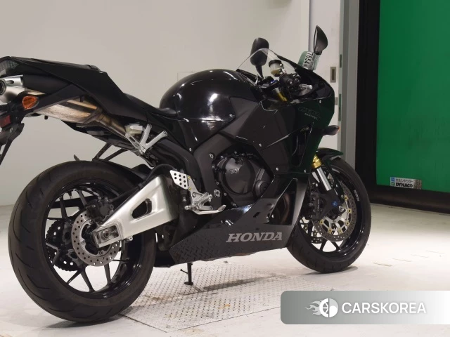 Проданный Honda CBR600RR 2016 из Японии