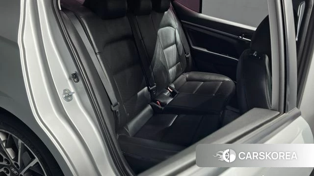 Hyundai The New Avante AD id 4424850 из Кореи 18