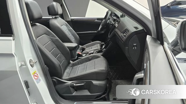 Volkswagen Tiguan Allspace id 4792930 из Кореи 18