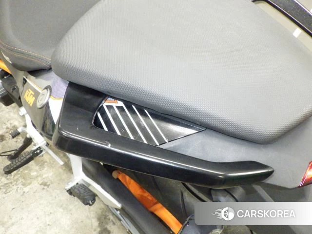 KTM 390 DUKE id 3939647 из Японии 18