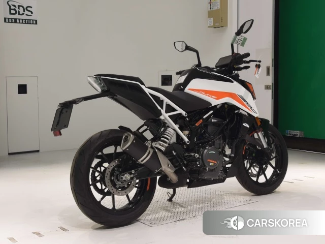 Проданный KTM 390 DUKE 2021 из Японии, фото 2