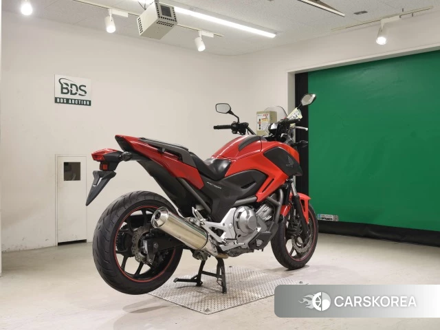 Проданный Honda NC700X LD DCT 2013 из Японии, фото 2