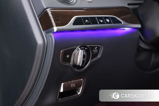 Mercedes-Benz Maybach S-class id 4394159 из Китая 18