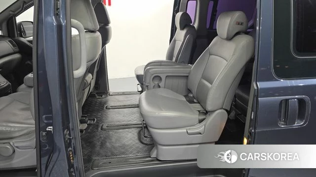 Hyundai The New Grand Starex id 4188501 из Кореи 18