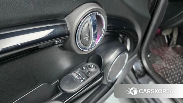 Mini Cooper S id 4482894 из Кореи 18