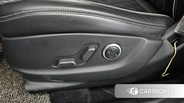 Genesis GV70 id 4476495 из Кореи 18
