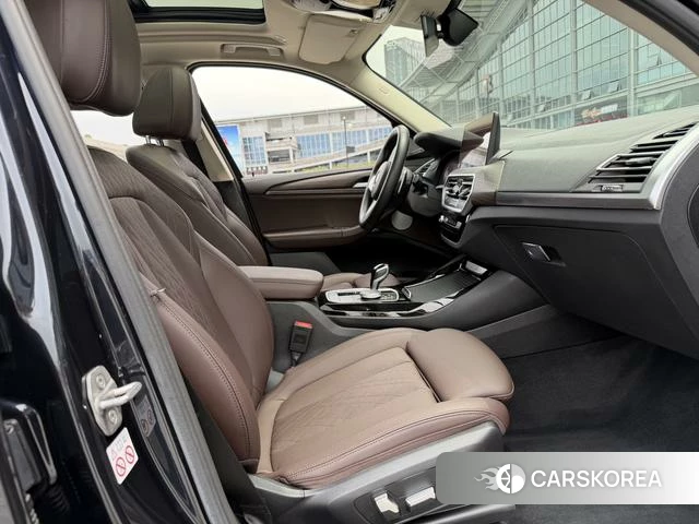BMW X3 id 4275918 из Китая 18
