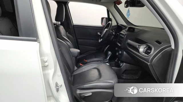 Jeep Renegade id 4542542 из Кореи 18