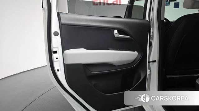 Kia The New Kia Ray id 4710356 из Кореи 18