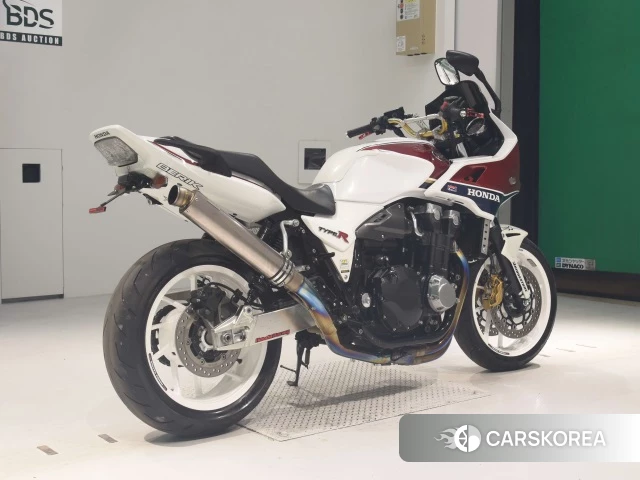 Проданный Honda CB1300SF BOLDOR 2017 из Японии, фото 2