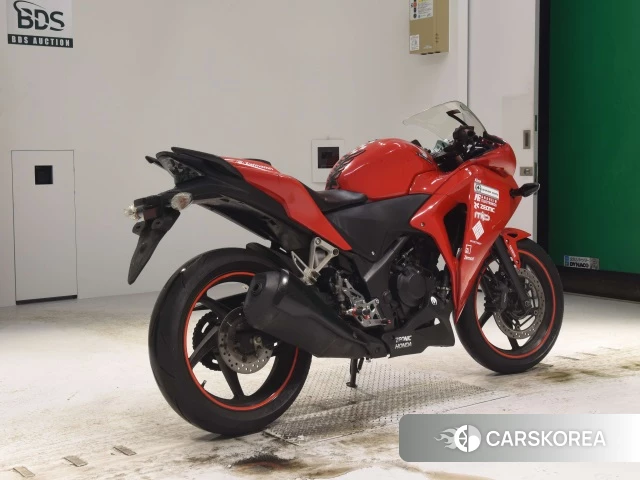 Проданный Honda CBR250R ABS 2013 из Японии, фото 2