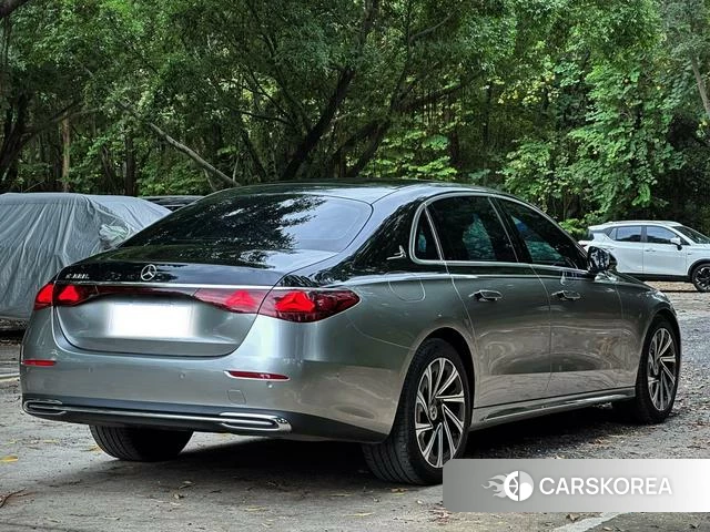 Mercedes-Benz E-class id 4353712 из Китая 18