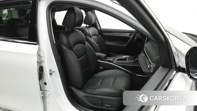 Hyundai The New Grandeur IG Hybrid id 4736011 из Кореи 18