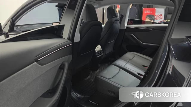 Tesla Model Y id 4353978 из Кореи 18