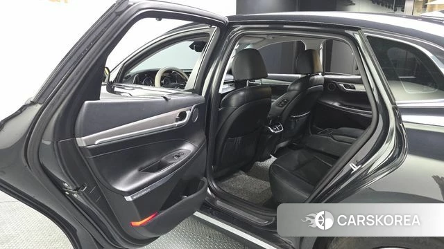 Hyundai The New Grandeur IG Hybrid id 4268372 из Кореи 18