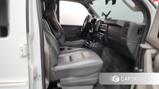 Chevrolet Express Van id 4520813 из Кореи 18