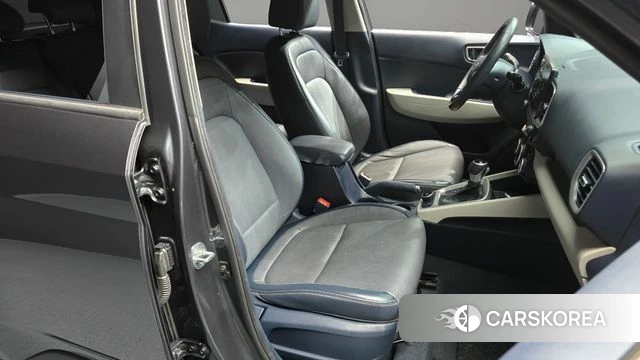 Hyundai Venue id 4614964 из Кореи 18