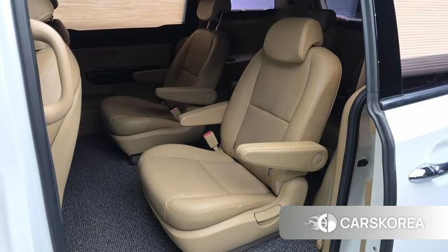 Kia All New Carnival id 4425064 из Кореи 18