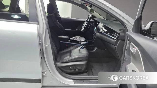 Kia Niro Plus id 4835445 из Кореи 18