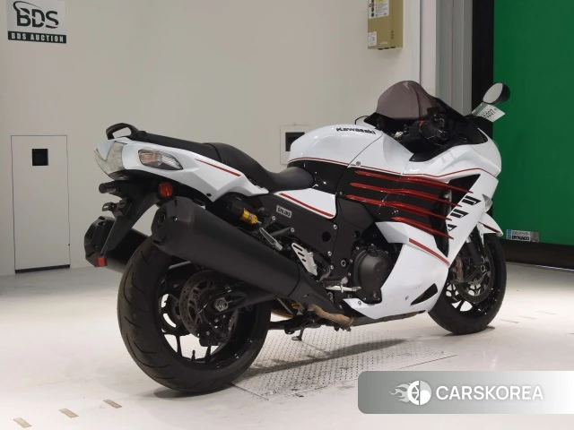 Проданный Kawasaki ZX-14R NINJA ABS 2020 из Японии, фото 2