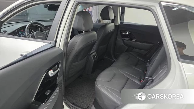 Kia Niro EV id 4283432 из Кореи 18