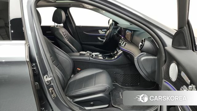 Mercedes-Benz E-Class W213 id 4573857 из Кореи 18