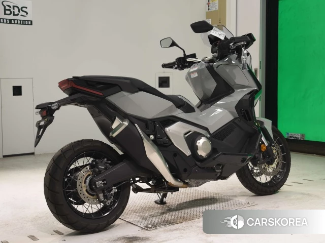 Проданный Honda X-ADV 750 2024 из Японии, фото 2