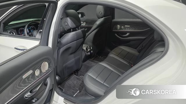Mercedes-Benz E-Class W213 id 4637180 из Кореи 18