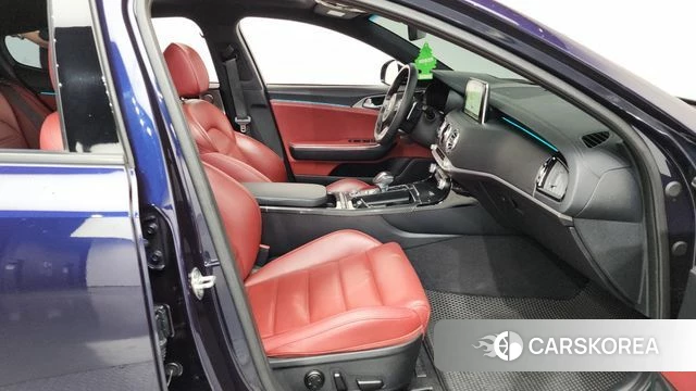 Kia Stinger id 4574166 из Кореи 18