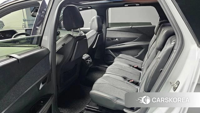 Peugeot 5008 second generation id 4225339 из Кореи 18