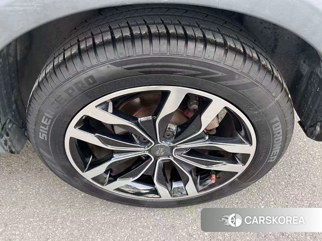 Roewe RX5 id 3857671 из Китая 18