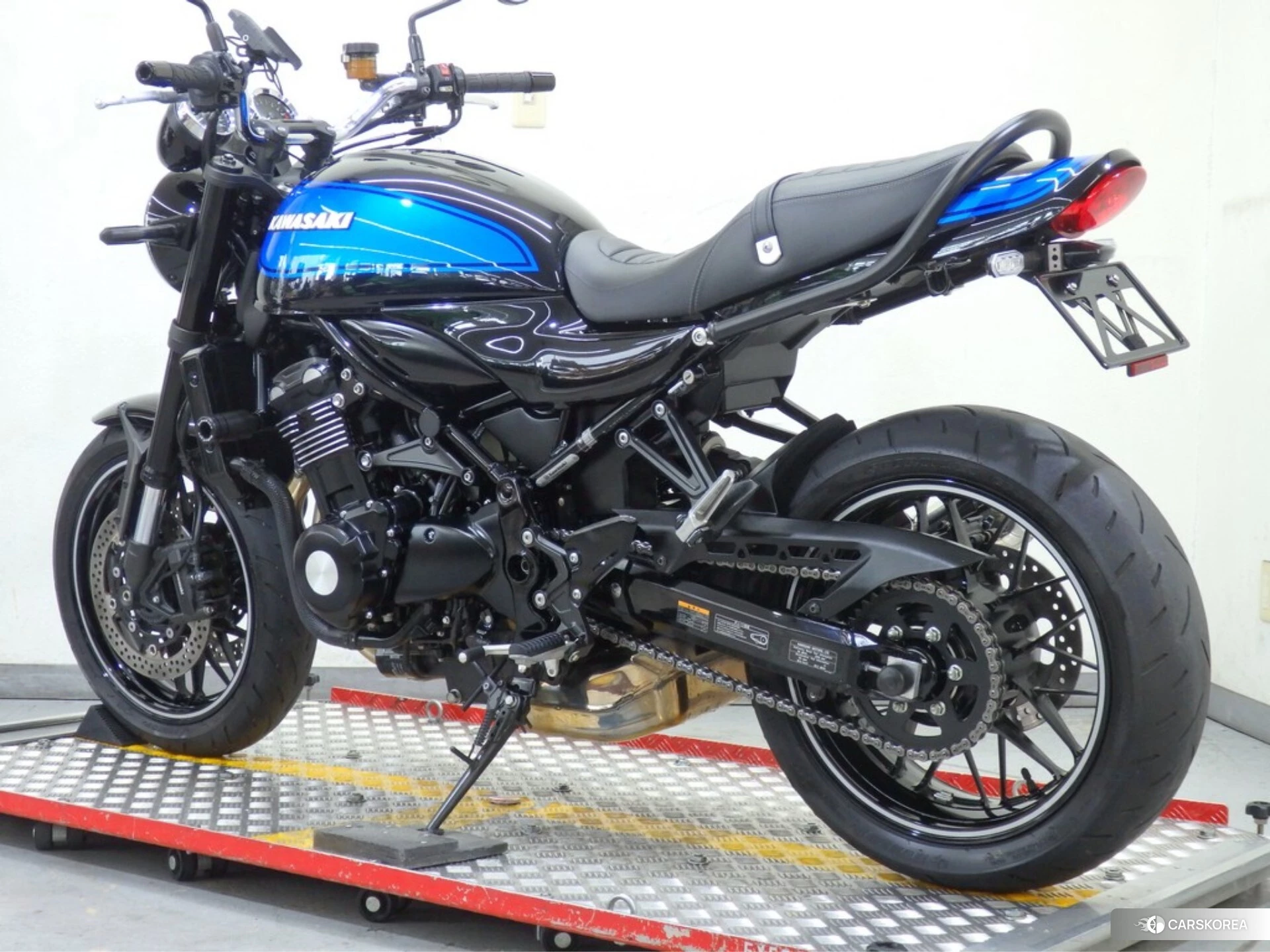 Kawasaki Z900RS id 3950373 из Японии 18
