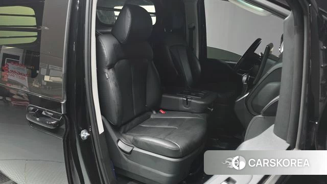 Hyundai Staria id 4696602 из Кореи 18