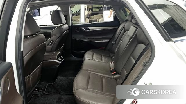 Hyundai The New Grandeur IG Hybrid id 4355342 из Кореи 18