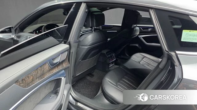 Audi A7 (4K) id 4383446 из Кореи 18