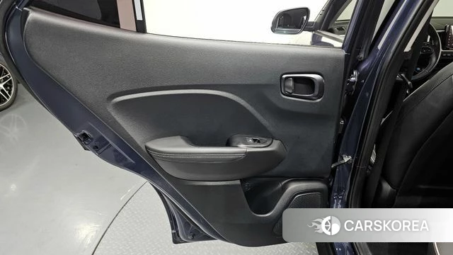 Hyundai Venue id 4308725 из Кореи 18