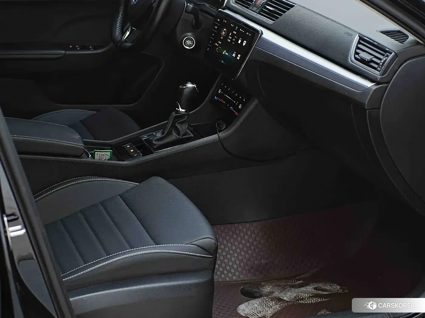 Skoda Superb id 4583717 из Китая 18