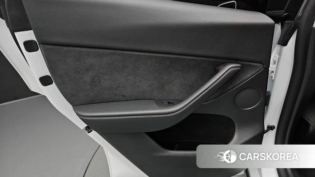 Tesla Model Y id 4523468 из Кореи 18