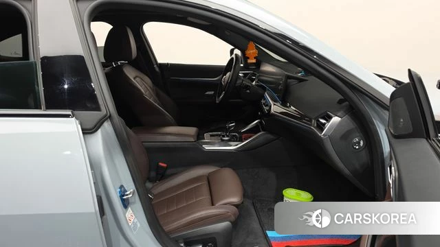 BMW i4 id 4676022 из Кореи 18