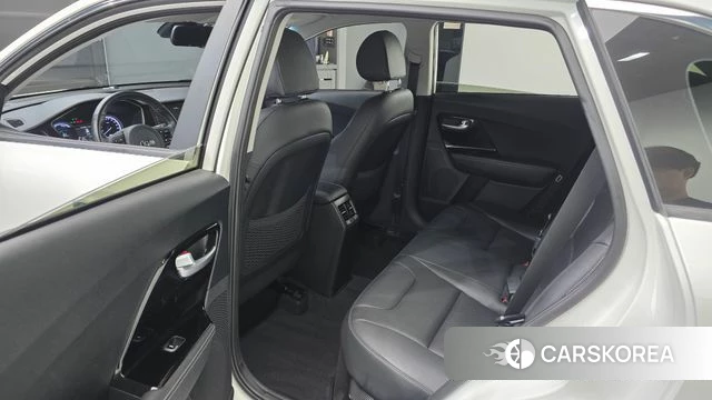 Kia The New Niro id 4324551 из Кореи 18