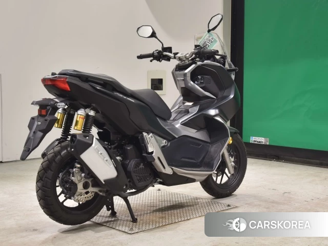 Проданный Honda ADV150 2019 из Японии