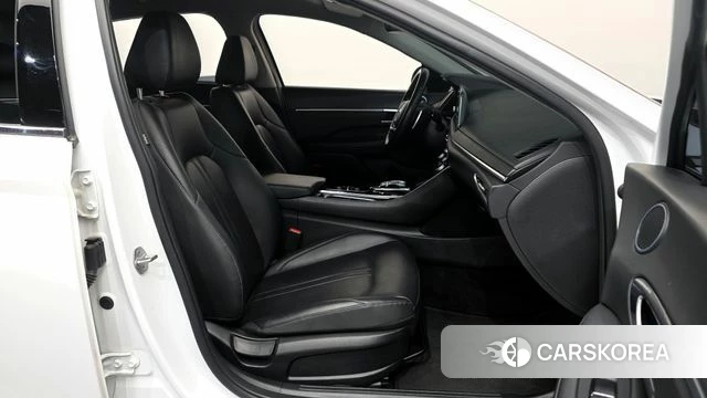 Hyundai Sonata (DN8) id 4292993 из Кореи 18