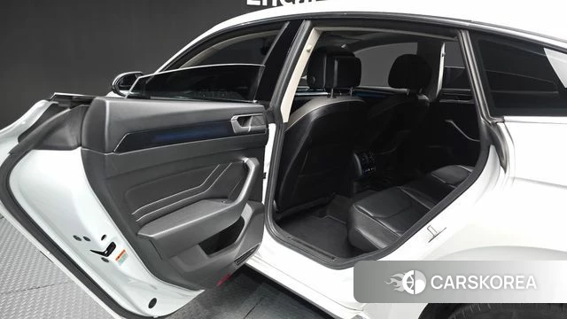 Volkswagen Arteon id 4670930 из Кореи 18