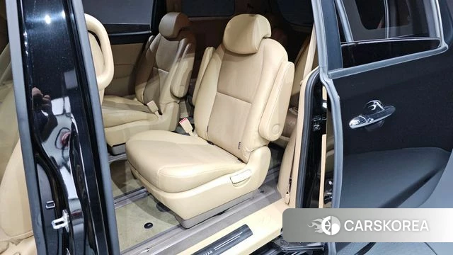 Kia The New Carnival id 4483104 из Кореи 18