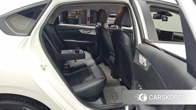 Kia The New K3 2nd generation id 4282156 из Кореи 18
