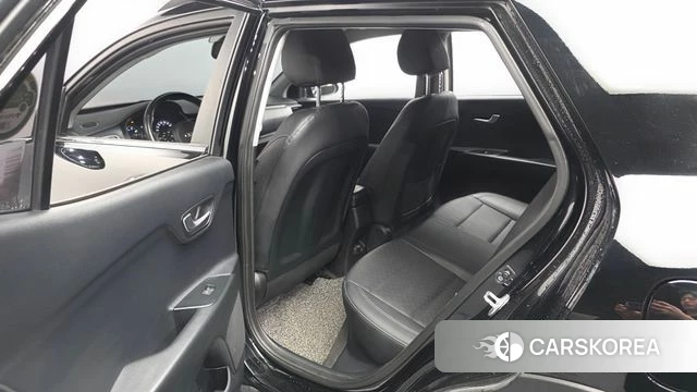 Kia Stonic id 4356288 из Кореи 18