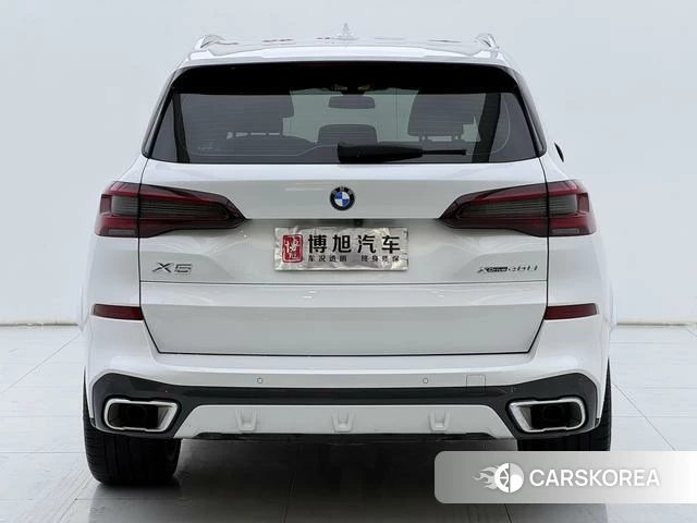 BMW X5 id 4380441 из Китая 18