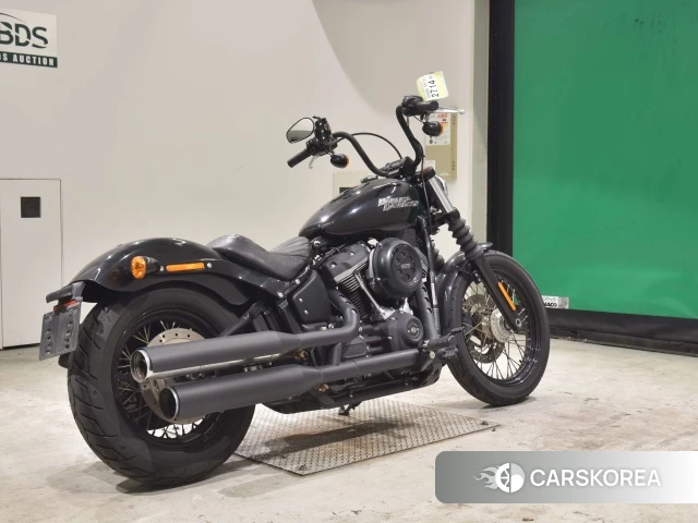 Проданный Harley-Davidson Softail Street Bob FXBB1750 2018 из Японии