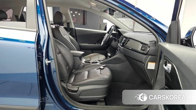 Kia Niro id 4531043 из Кореи 18