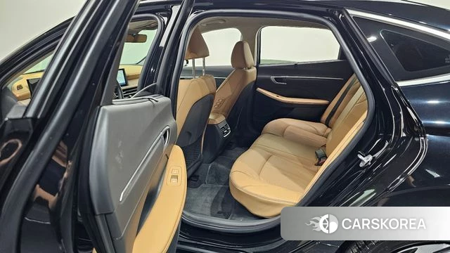 Hyundai Sonata D Edge Hybrid (DN8) id 4468953 из Кореи 18
